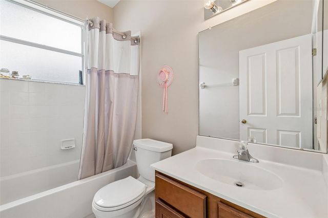 2005 WEXFORD GREEN DRIVE, Valrico, FL 33594