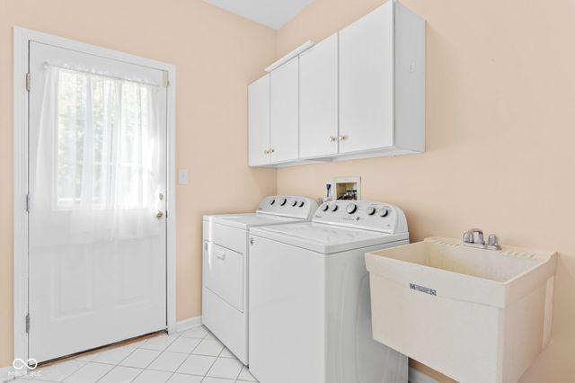 14408 Whisper Wind Drive, Carmel, IN 46032