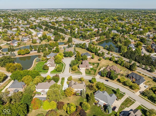 14408 Whisper Wind Drive, Carmel, IN 46032