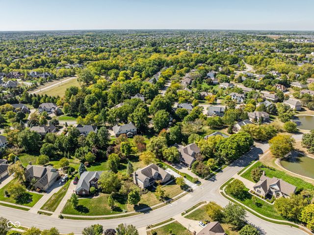 14408 Whisper Wind Drive, Carmel, IN 46032