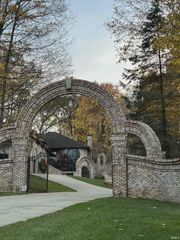 19710 Amberwood Drive, Bristol, IN 46507
