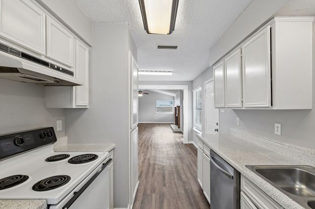 2123 Sheraton Drive, Carrollton, TX 75007