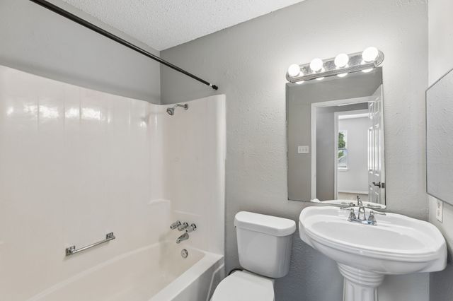 2123 Sheraton Drive, Carrollton, TX 75007