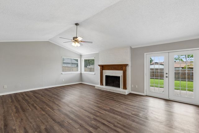 2123 Sheraton Drive, Carrollton, TX 75007