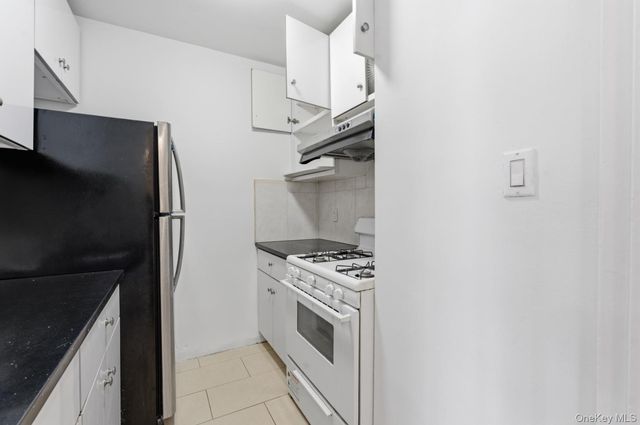 144-30 Sanford Ave 6V, Flushing, NY 11355
