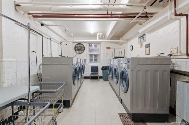 144-30 Sanford Ave 6V, Flushing, NY 11355