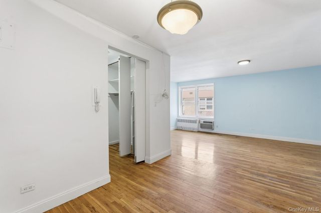 144-30 Sanford Ave 6V, Flushing, NY 11355