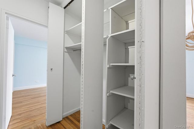 144-30 Sanford Ave 6V, Flushing, NY 11355