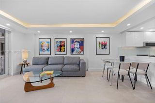 345 Ocean Dr 326, Miami Beach, FL 33139