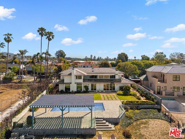 525 Alma Real Drive, Pacific Palisades (los Angeles), CA 90272
