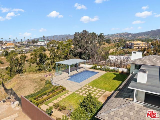 525 Alma Real Drive, Pacific Palisades (los Angeles), CA 90272