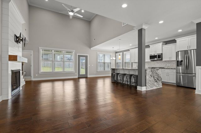 8889 Silver Maple Drive, Ooltewah, TN 37363