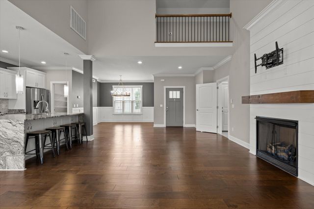 8889 Silver Maple Drive, Ooltewah, TN 37363