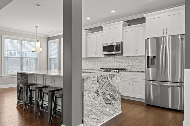 8889 Silver Maple Drive, Ooltewah, TN 37363