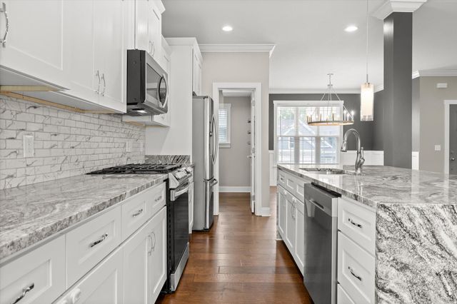 8889 Silver Maple Drive, Ooltewah, TN 37363