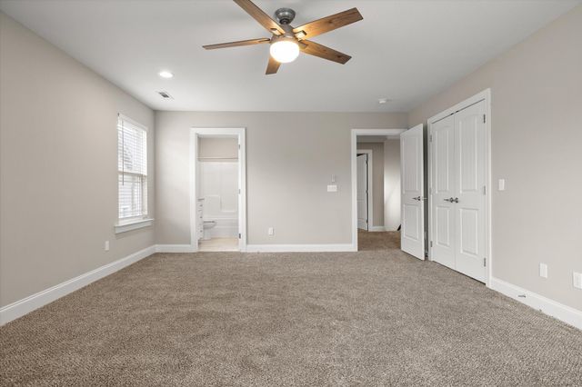8889 Silver Maple Drive, Ooltewah, TN 37363
