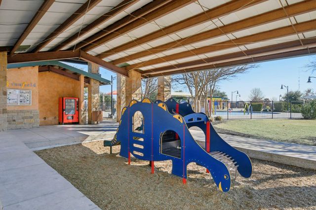 127 Firethorn DR, Buda, TX 78610