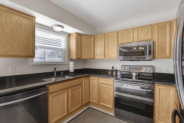 5968 Ruihley Way, Westerville, OH 43081