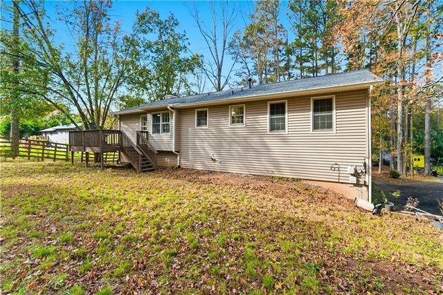 332 Pine Acres Drive, Canton, GA 30115