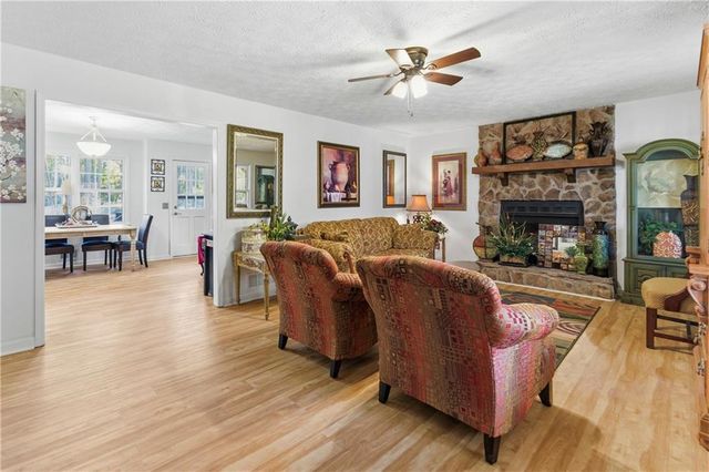 332 Pine Acres Drive, Canton, GA 30115