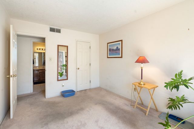 1107 Willow Way, Santa Fe, NM 87507