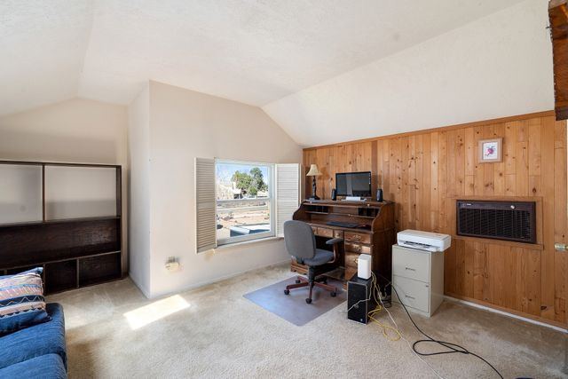 1107 Willow Way, Santa Fe, NM 87507