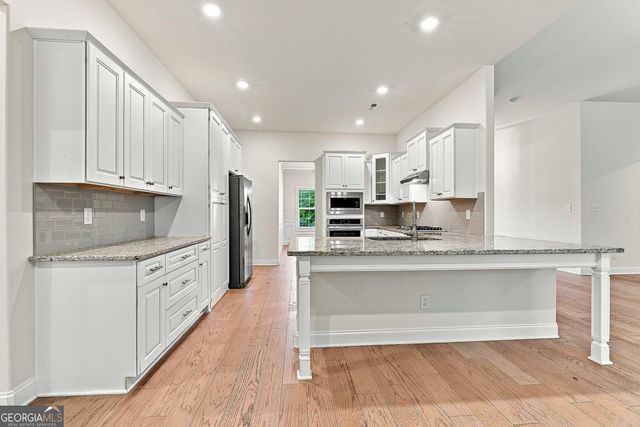 32 Oakhurst Trail 12, Sharpsburg, GA 30277