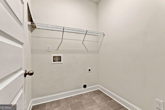 32 Oakhurst Trail 12, Sharpsburg, GA 30277