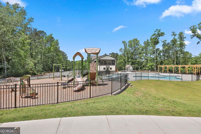 32 Oakhurst Trail 12, Sharpsburg, GA 30277