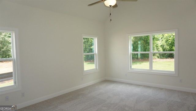 32 Oakhurst Trail 12, Sharpsburg, GA 30277