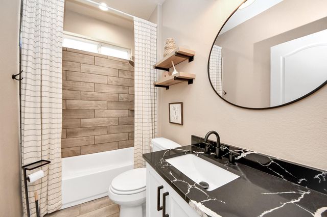 30114 Cascading Brook Way, Brookshire, TX 77423