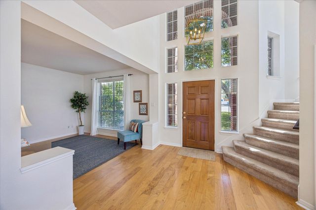 3702 Runnels CT, Austin, TX 78732