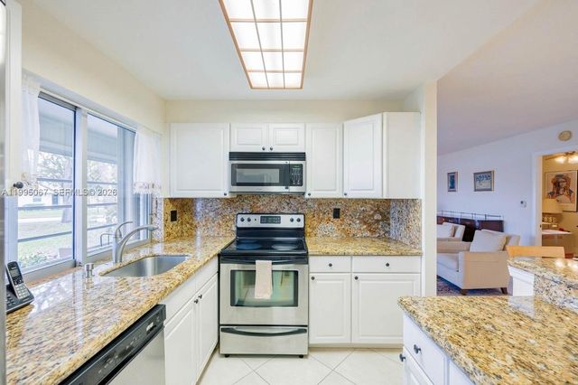 9150 Lime Bay Blvd 110, Tamarac, FL 33321