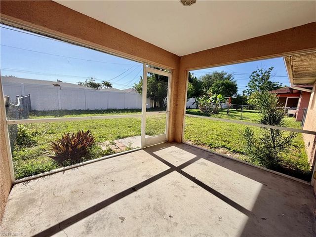 109 NE 16th PL, Cape Coral, FL 33909