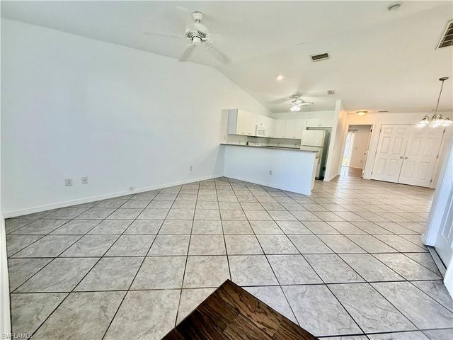 109 NE 16th PL, Cape Coral, FL 33909