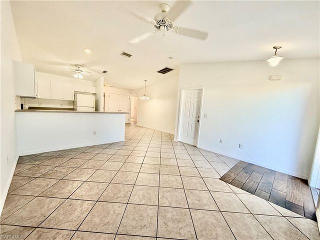 109 NE 16th PL, Cape Coral, FL 33909