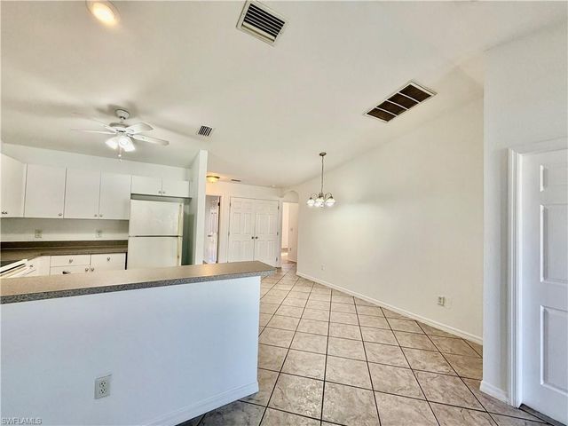109 NE 16th PL, Cape Coral, FL 33909