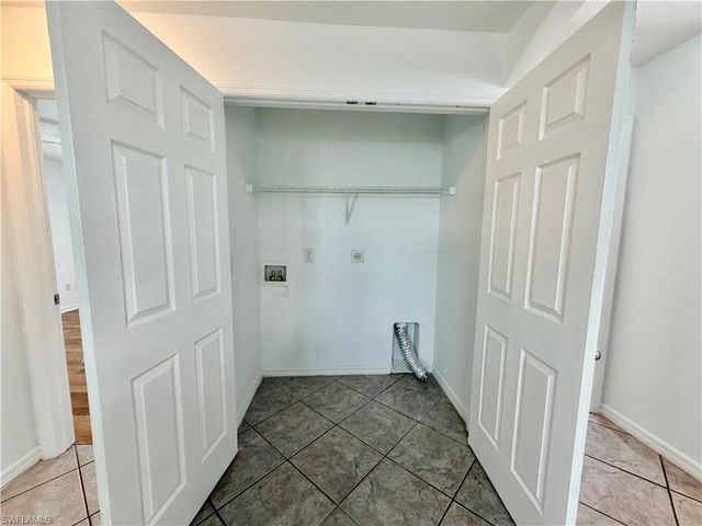 109 NE 16th PL, Cape Coral, FL 33909