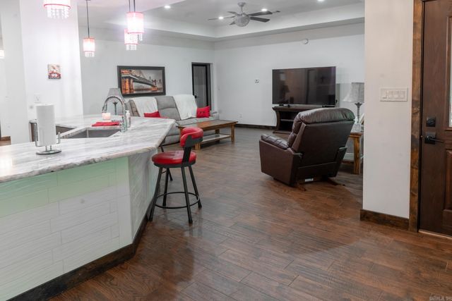 9003 Diamond Ridge, Benton, AR 72019