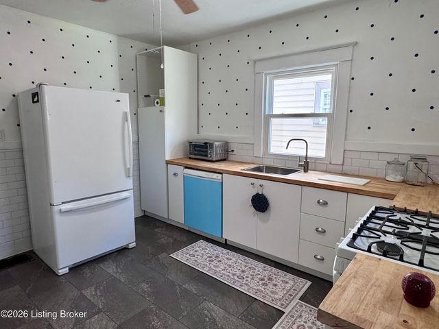 116 N 42nd St, Louisville, KY 40212