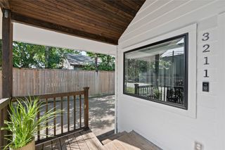 3211 Cochran Street, Houston, TX 77009