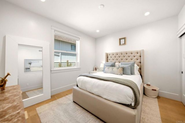 825 9th Street, Coronado, CA 92118