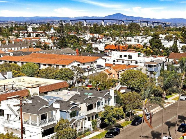 825 9th Street, Coronado, CA 92118