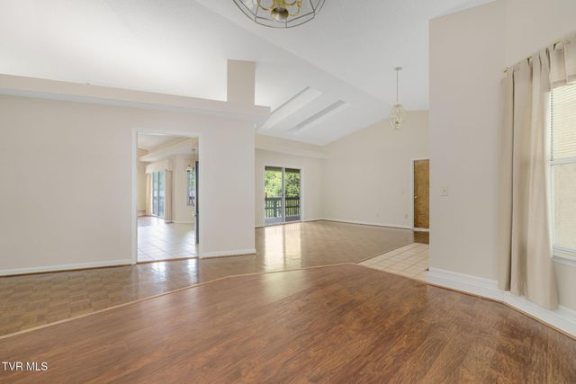 132 Douglas Lane, Bristol, TN 37620