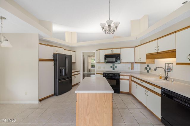 132 Douglas Lane, Bristol, TN 37620