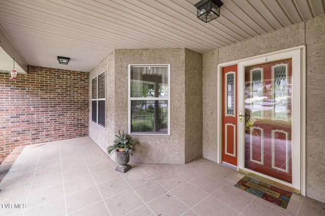 132 Douglas Lane, Bristol, TN 37620