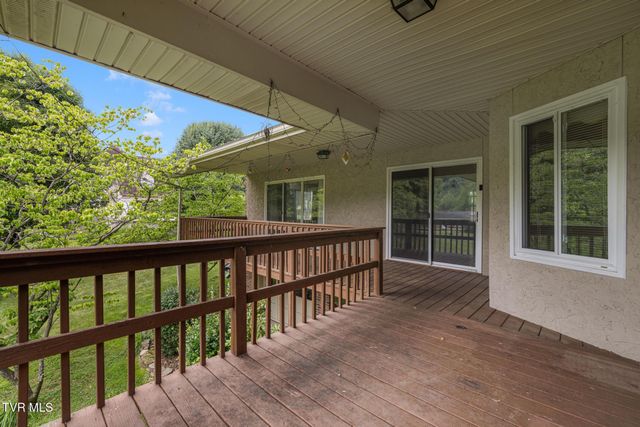 132 Douglas Lane, Bristol, TN 37620