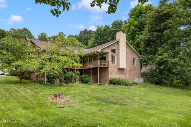 132 Douglas Lane, Bristol, TN 37620