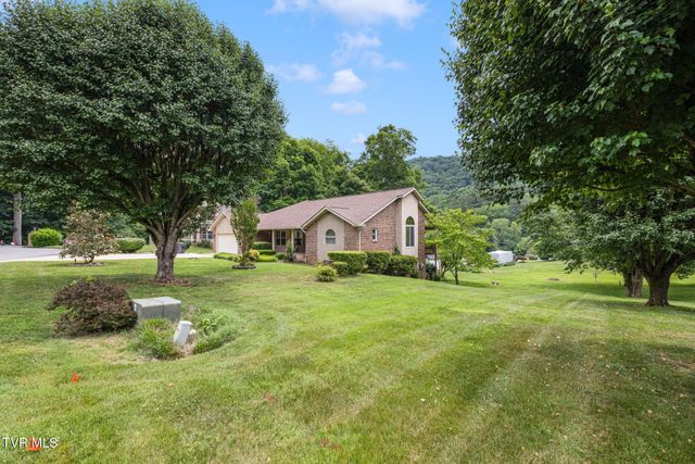 132 Douglas Lane, Bristol, TN 37620