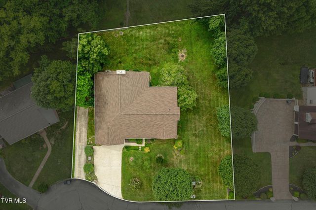 132 Douglas Lane, Bristol, TN 37620